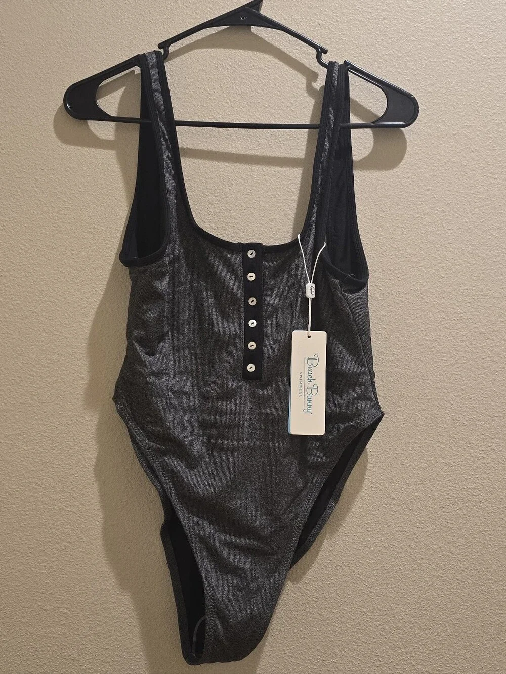 Beach Bunny product information